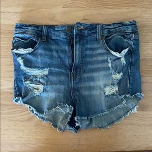 Eunina Ripped Jean shorts